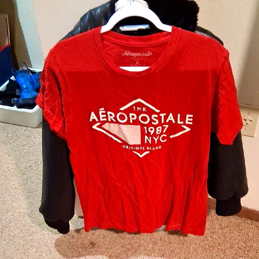 Aeropostale Red Short Sleeve Tee